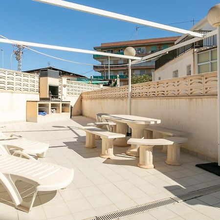 Apartment Leo El Campello Bagian luar foto